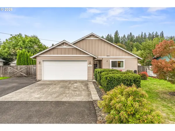 405 NW 7th Ave, Kelso, WA 98626
