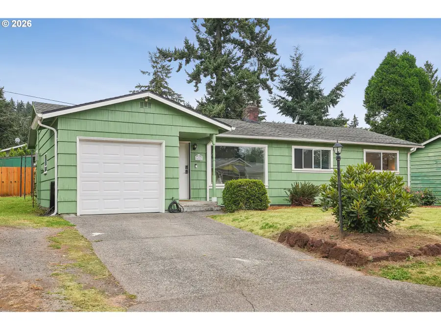 14922 SE Rhine Ct, Portland, OR 97236 - #2
