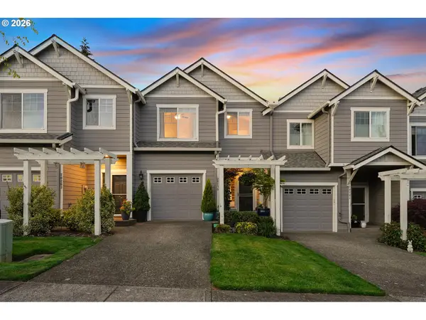 20275 Hoodview Ave, WestLinn, OR 97068