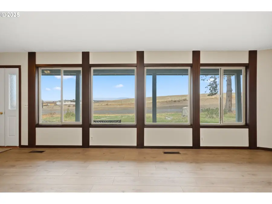 512 Yates St, Wasco, OR 97065 - Image #3