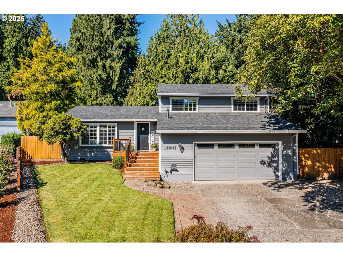 1101 Ryan Ct, West Linn, OR 97068 - Image #1