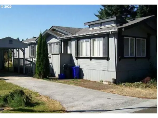 36451 S Sawtell Rd, Molalla, OR 97038