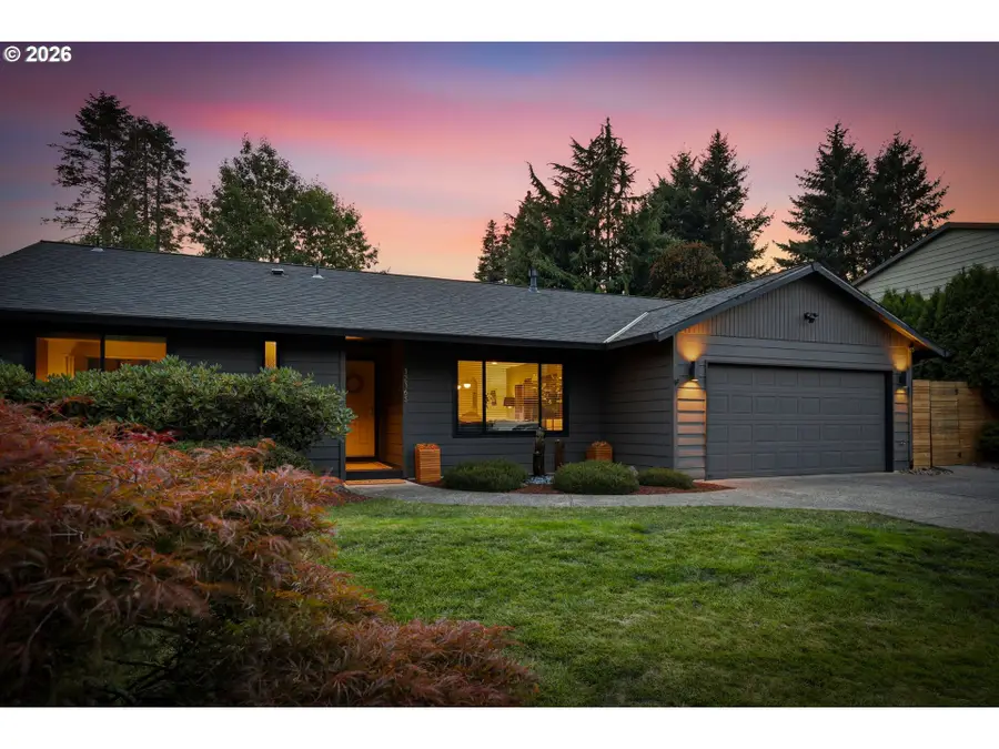 12163 SE 105th Dr, Happy Valley, OR 97086 - #3