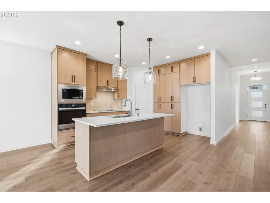 151 E Airedale Ave, La Center, WA 98629 - #3