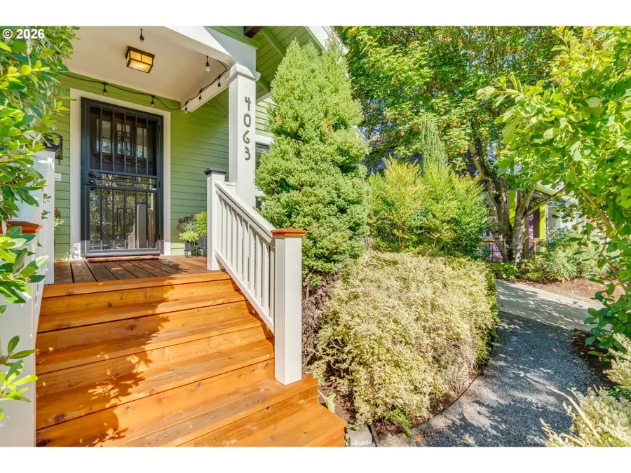 4063 SE Taylor St, Portland, OR 97214 - #2