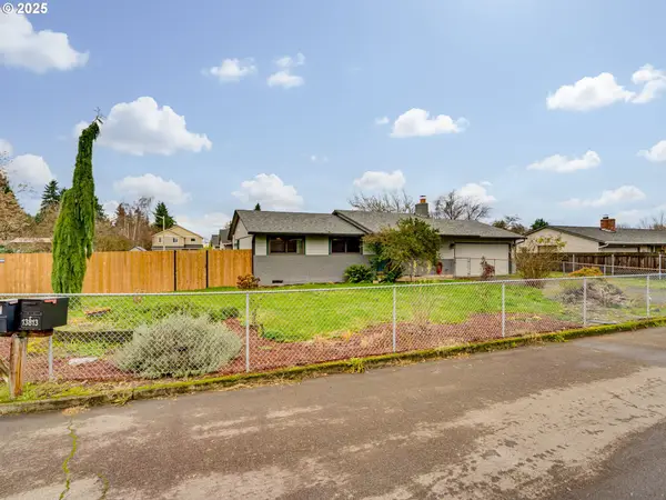 13817 NE 79th St, Vancouver, WA 98682