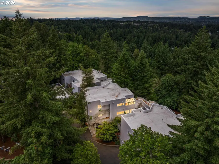 48 Eagle Crest Dr #3D, Lake Oswego, OR 97035 - #2