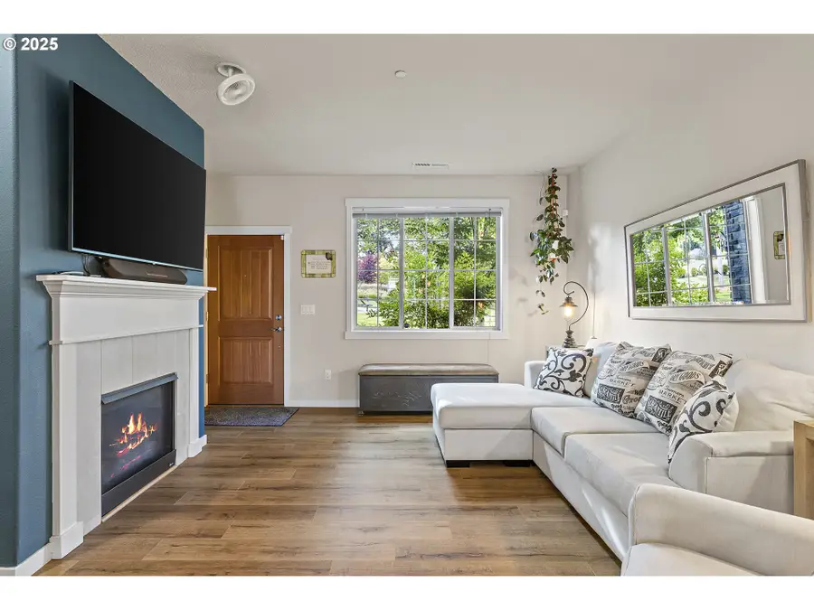 29128 SW Costa Cir E, Wilsonville, OR 97070 - Image #3