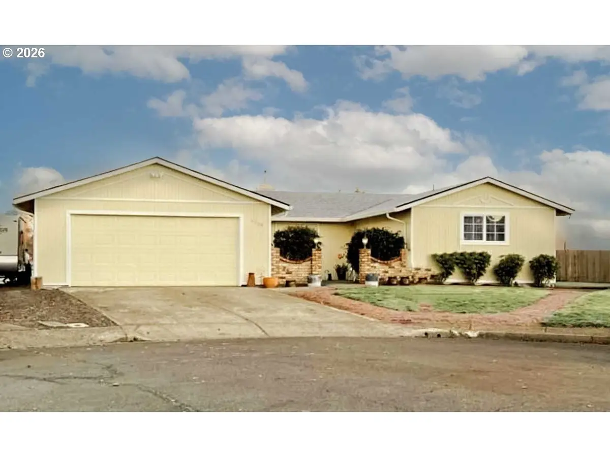 4559 Souza St, Eugene, OR 97402 - #1