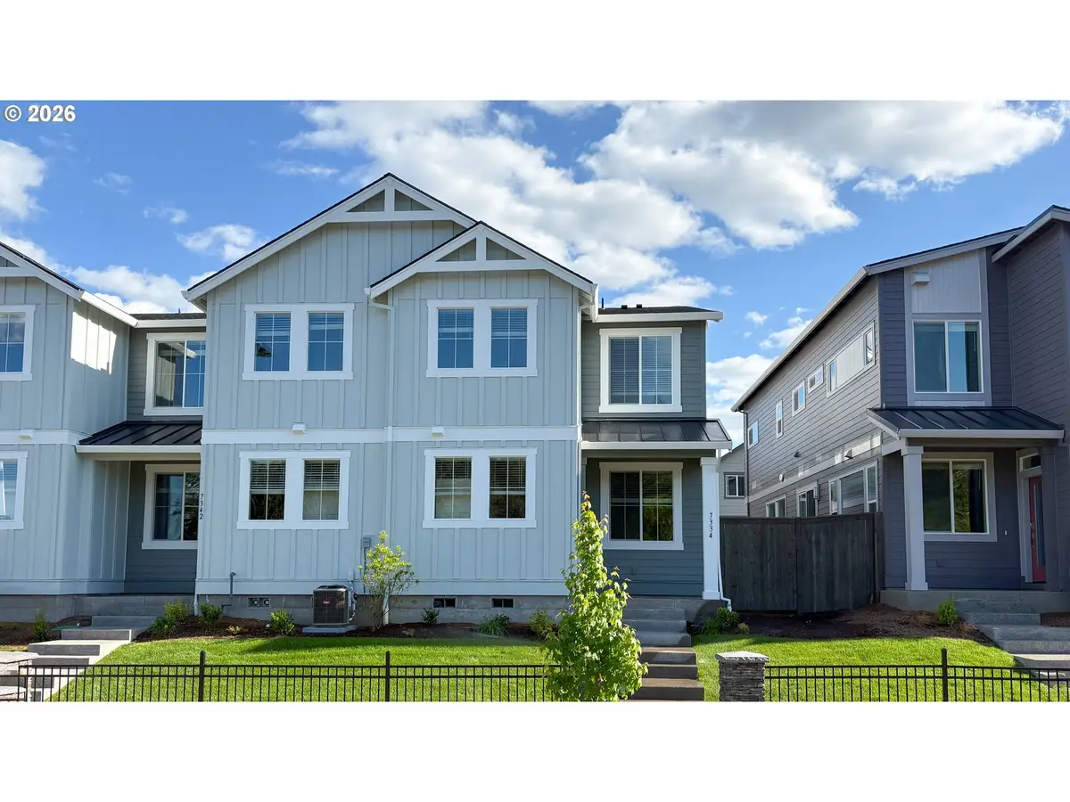 7334 SE Butternut Creek Pkwy, Hillsboro, OR 97123 - #1