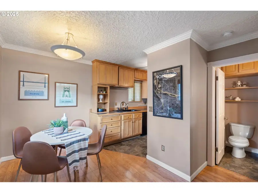 843 SW Broadway Dr #61, Portland, OR 97201 - Image #3