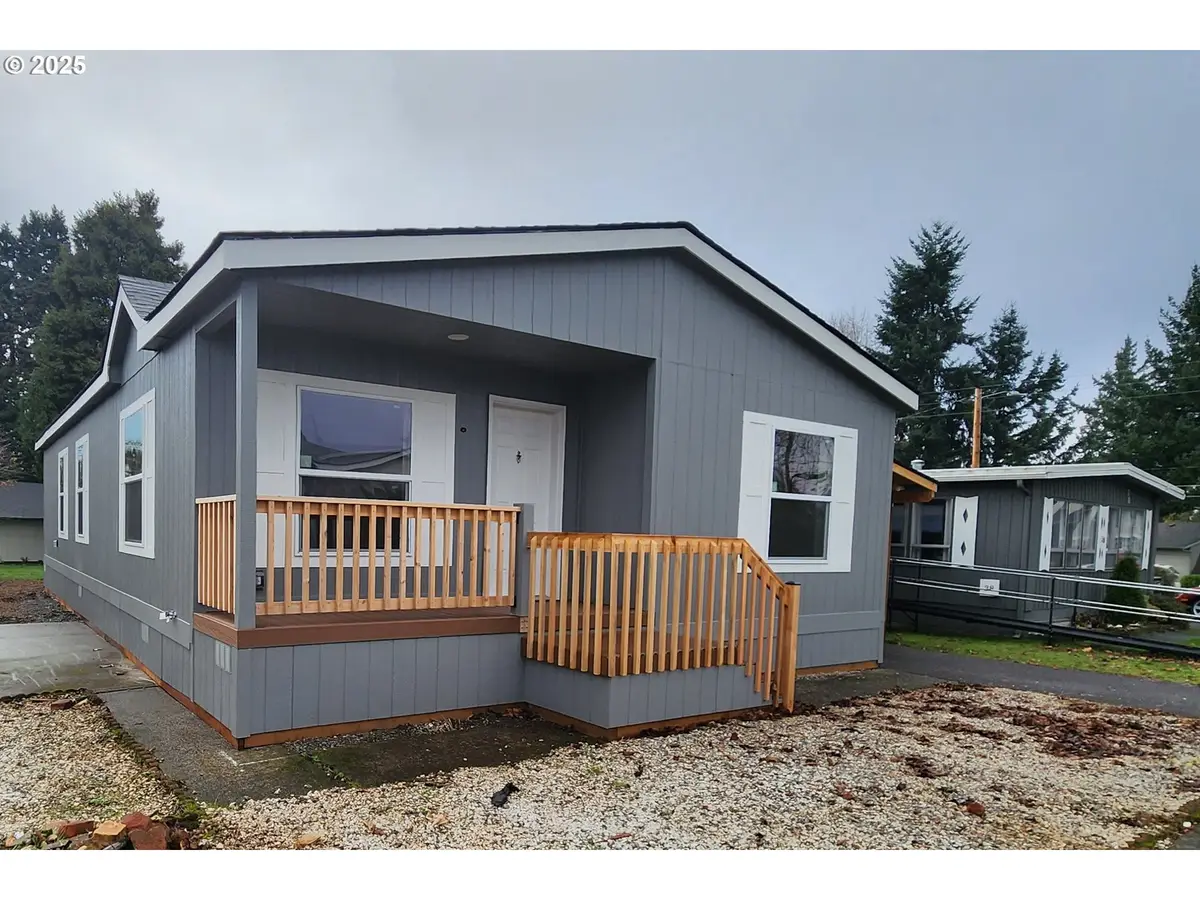 18780 S Central Point Rd #37, Oregon City, OR 97045 - Image #1