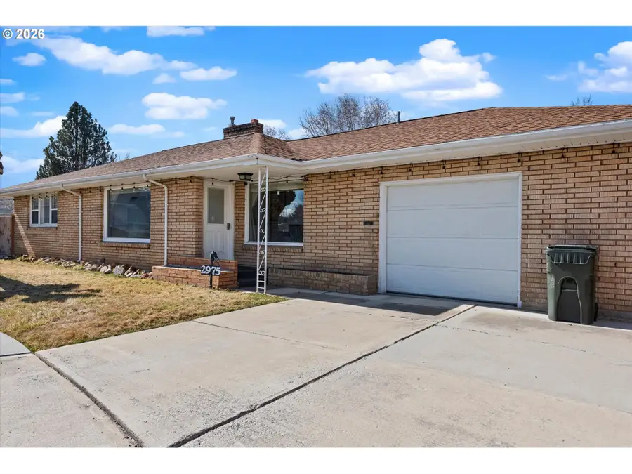 2975 N 3rd St, Baker City, OR 97814 - #3
