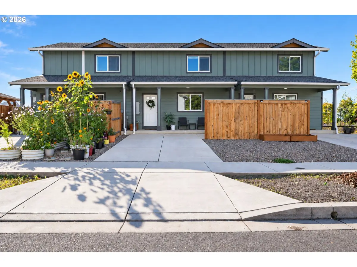 790 St Charles St, Eugene, OR 97402 - #1