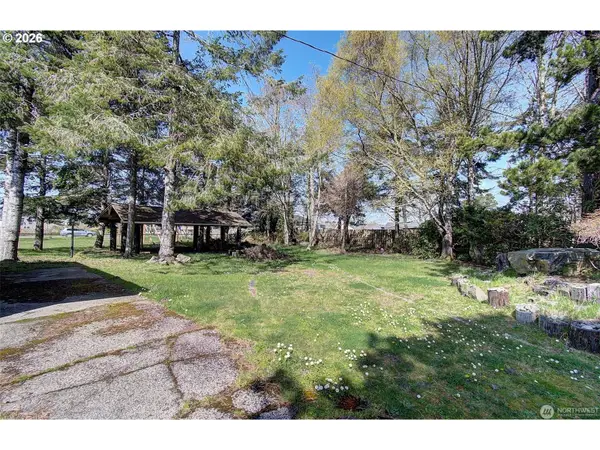 4913 N Pl, Seaview, WA 98644