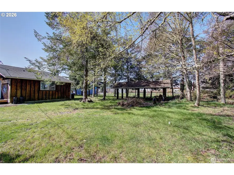 4913 N Pl, Seaview, WA 98644 - #3