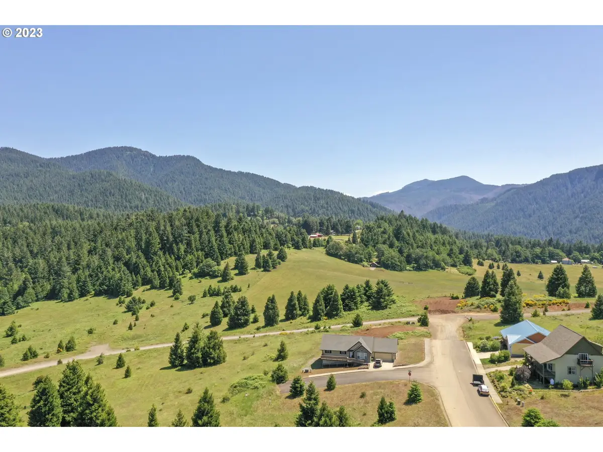 0 Bugle Loop, Oakridge, OR 97463 - Image #1