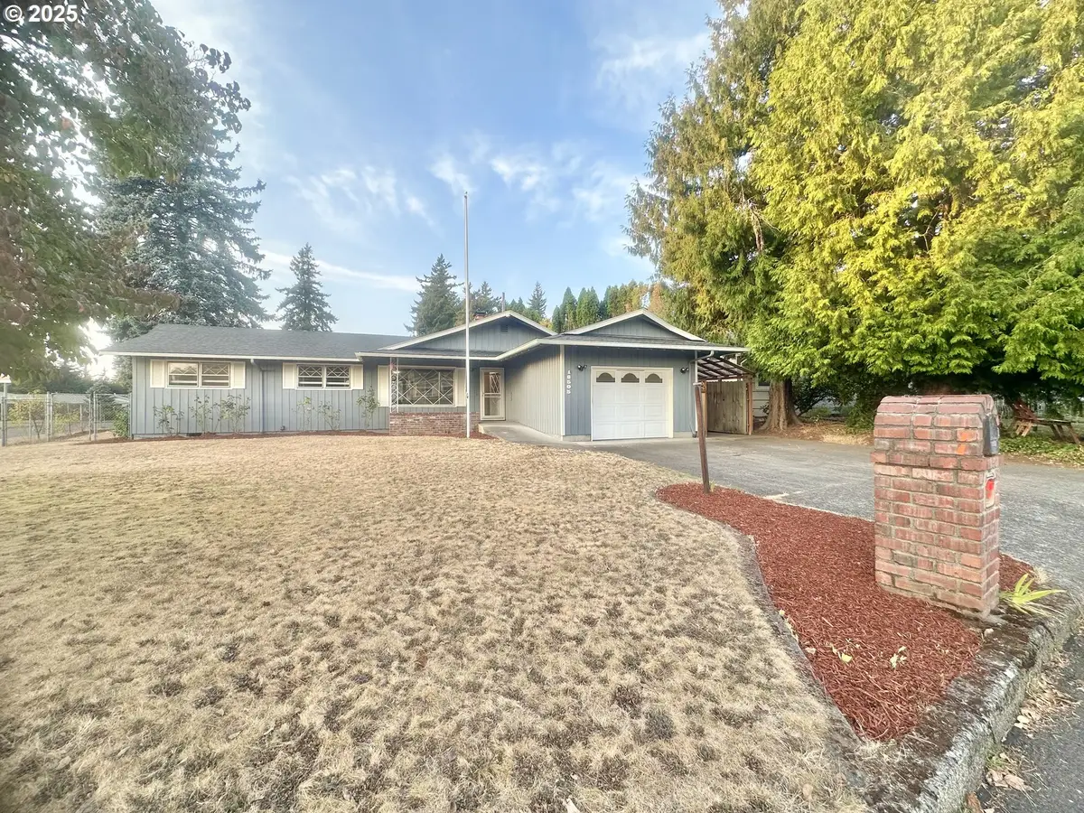 18505 SE Clinton St, Gresham, OR 97030 - Image #1