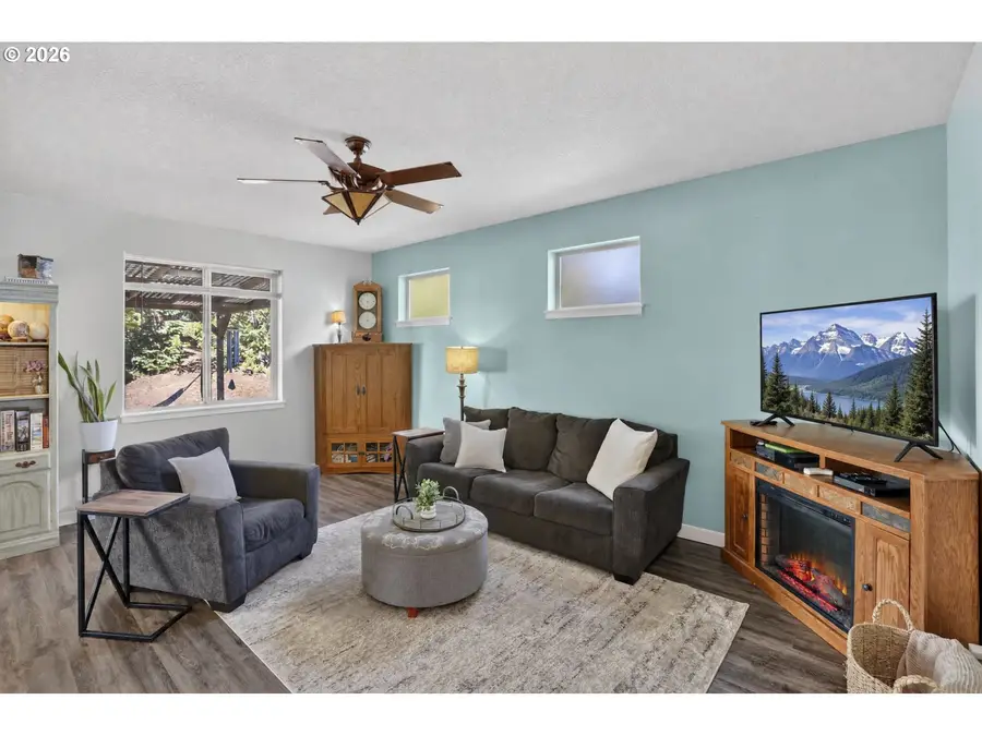 35671 Spotted Hill Dr, Saint Helens, OR 97051 - #3