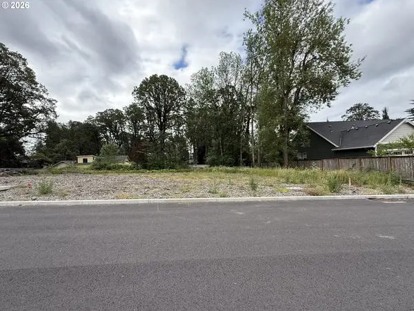 3117 SE Merlot Rd, Milwaukie, OR 97267