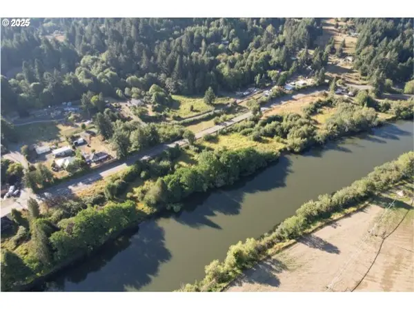 93937 Highway 42, Coquille, OR 97423