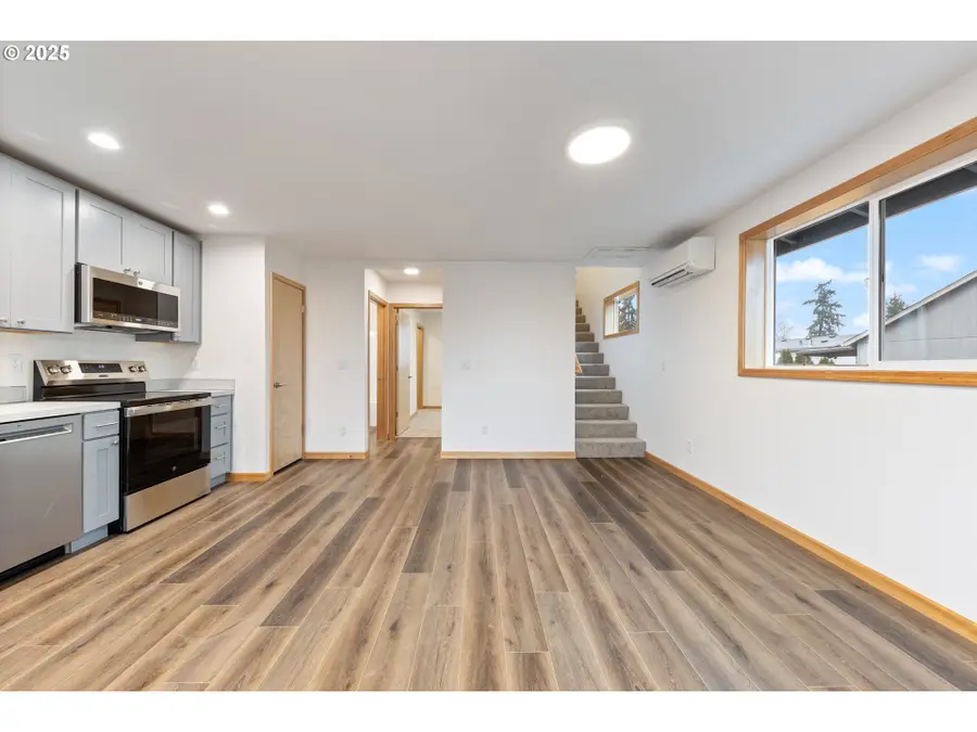 750 St Charles St, Eugene, OR 97402 - Image #3