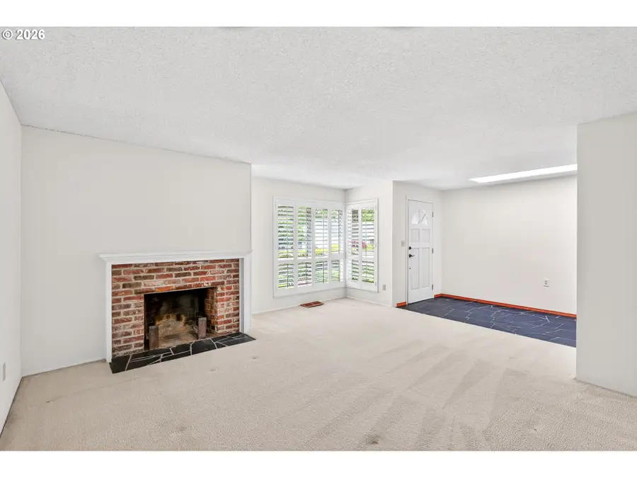 14775 NW Oakhills Dr, Beaverton, OR 97006 - #3
