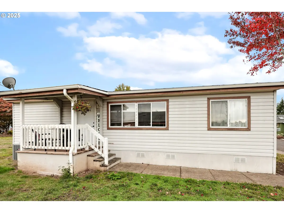 310 Pitney Ln #25, Junction City, OR 97448 - Image #1