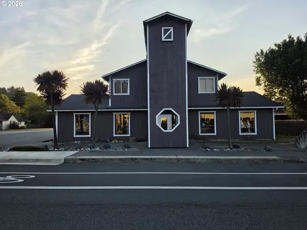 1205 Oregon St, PortOrford, OR 97465