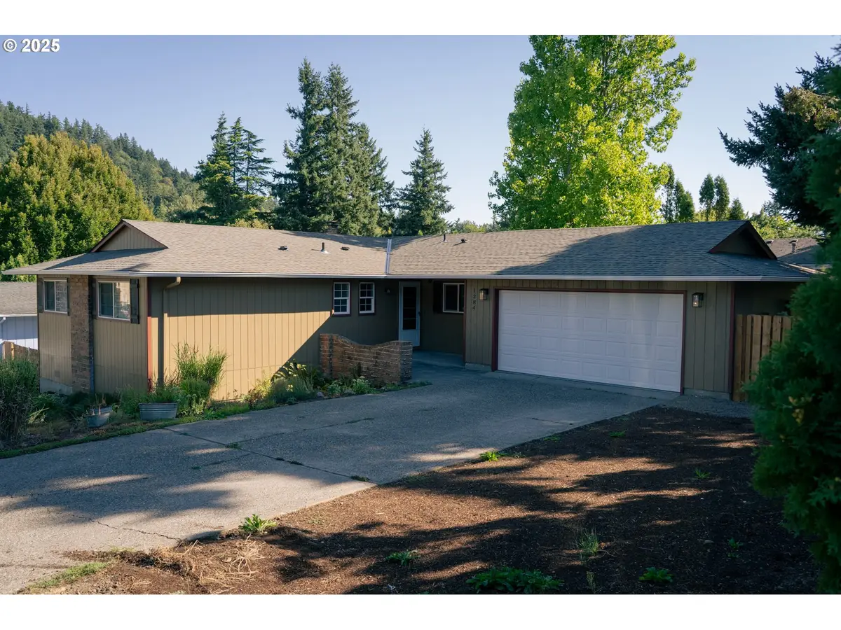 1284 SW 4th St, Gresham, OR 97080 - Image #1