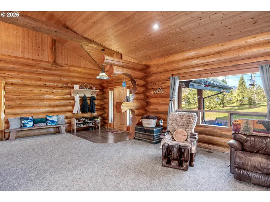 125 Kestrel Ln, Roseburg, OR 97471 - Image #3