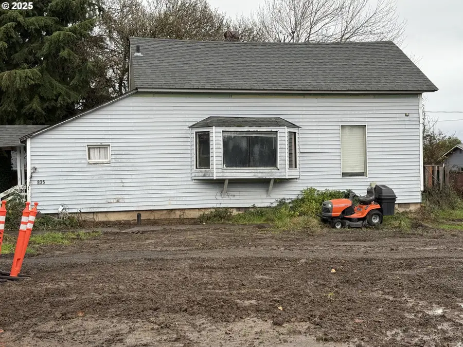 835 Anderson Ln, Springfield, OR 97477 - Image #3
