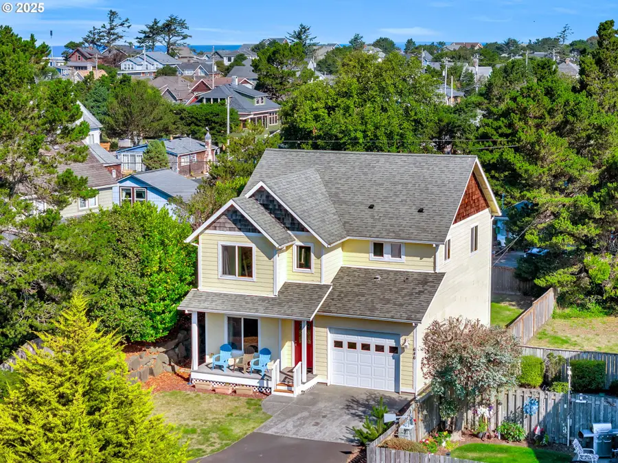 646 Necanicum Dr, Seaside, OR 97138 - Image #3