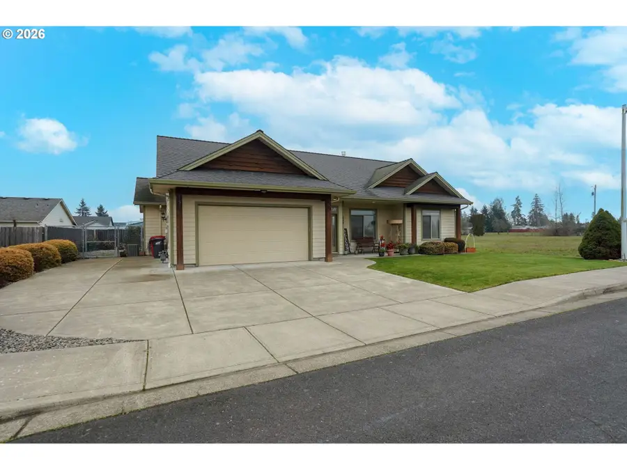 424 13th St, Aumsville, OR 97325 - Image #3