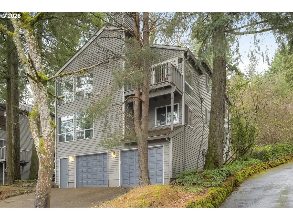 241 Cervantes, Lake Oswego, OR 97035 - Image #1