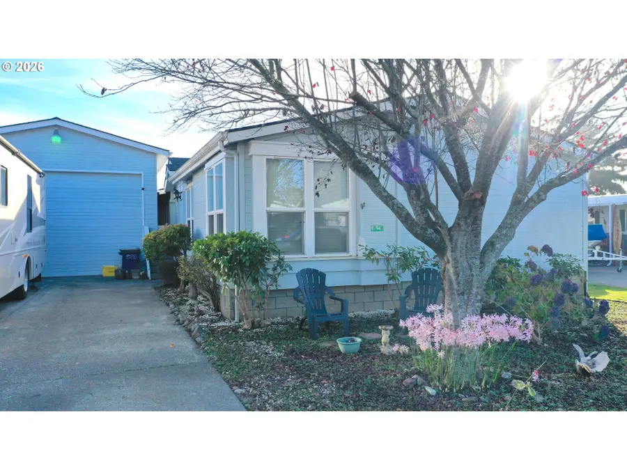 97942 Lucas Ln, Brookings, OR 97415 - #2