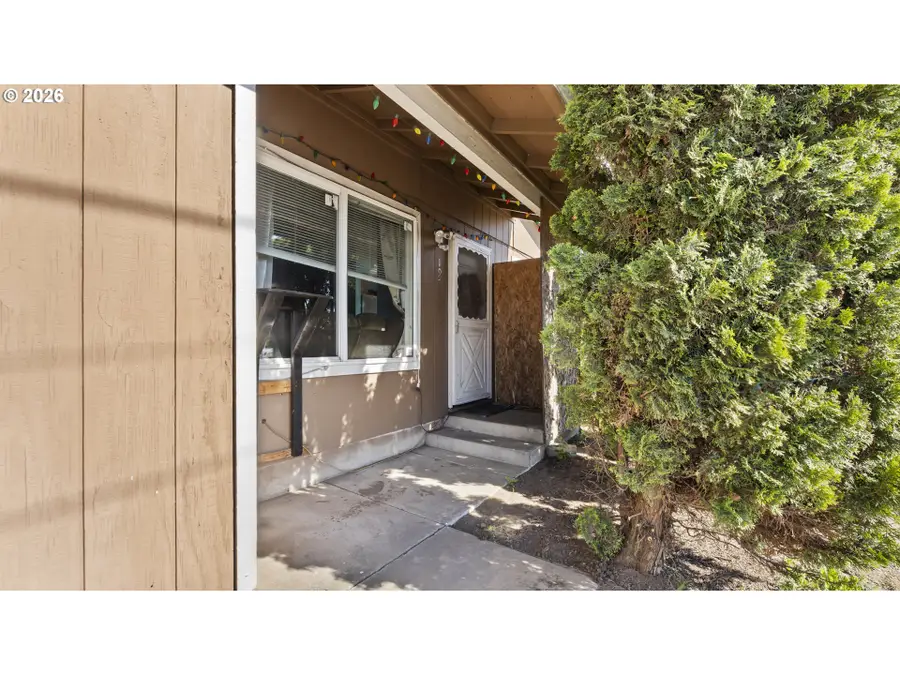 1977 Echo Hollow Rd, Eugene, OR 97402 - #3