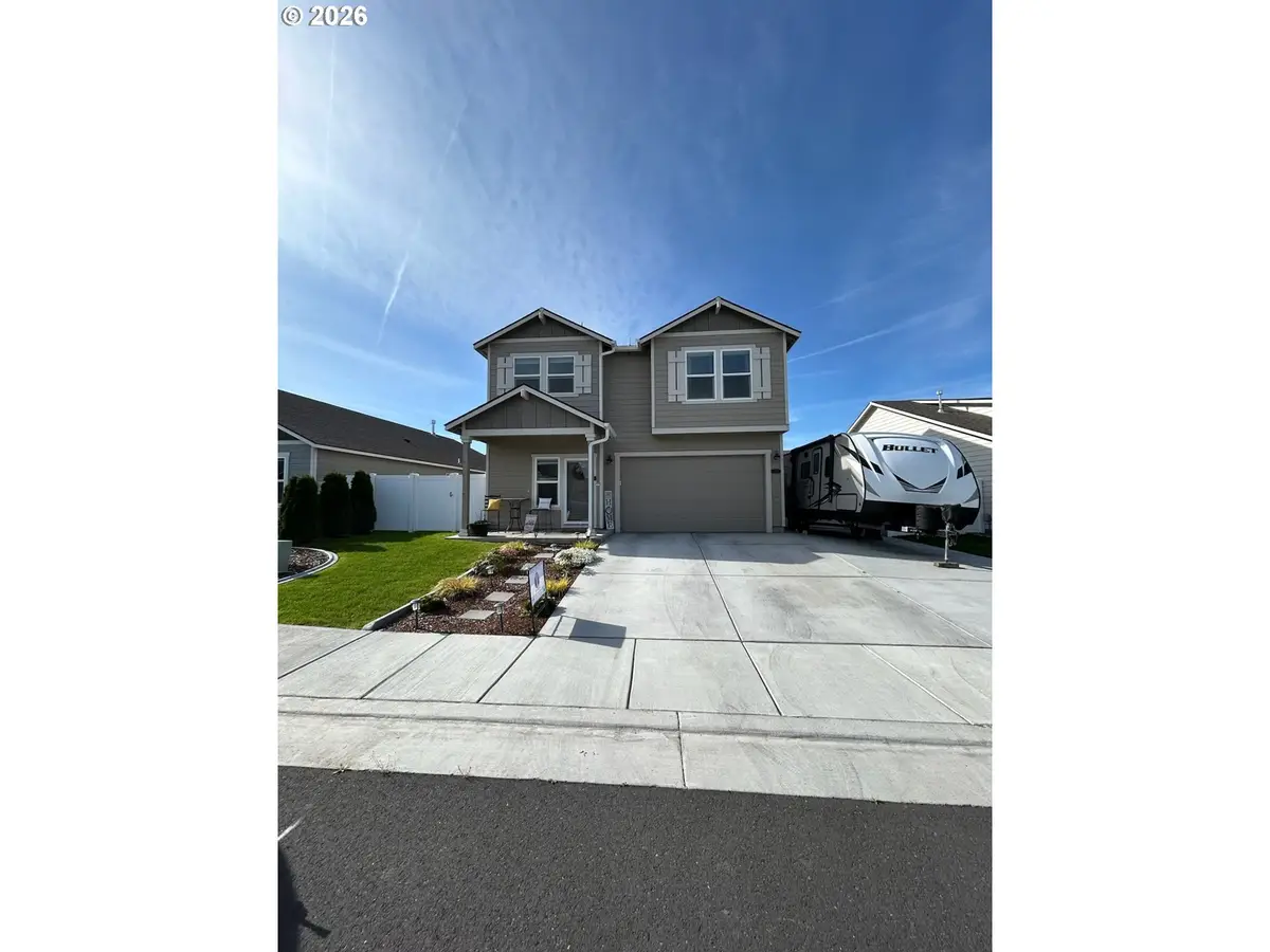 522 E Heather Ave, Hermiston, OR 97838 - #1