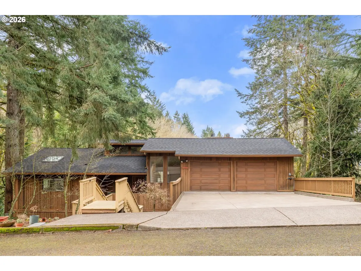 17821 Sundown Ct, Lake Oswego, OR 97034 - #1