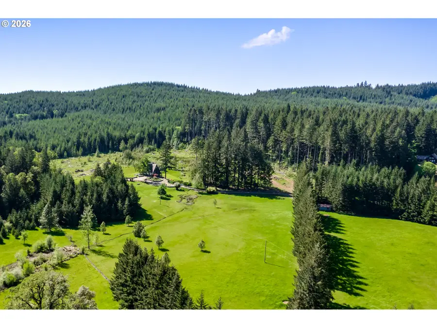 23681 Suttle Rd, Veneta, OR 97487 - #2