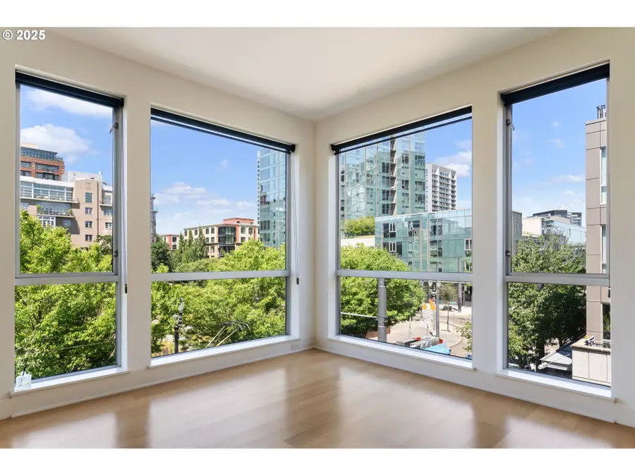 1125 NW 9th Ave #302, Portland, OR 97209 - #3