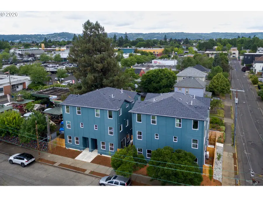 5587 NE 7th Ave, Portland, OR 97211 - #3