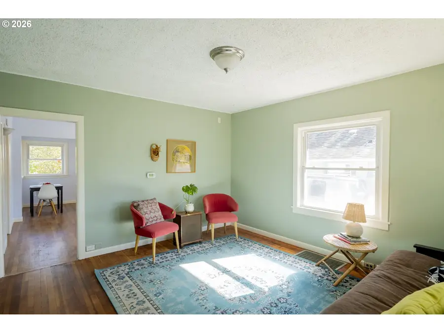 7034 N Fenwick Ave, Portland, OR 97217 - #3