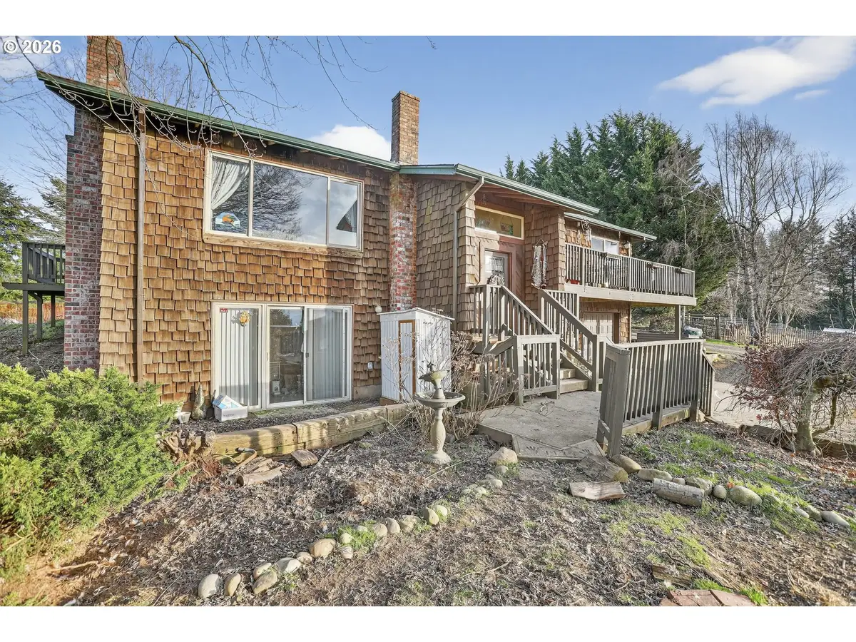 79372 Stewart Creek Rd, Clatskanie, OR 97016 - Image #1