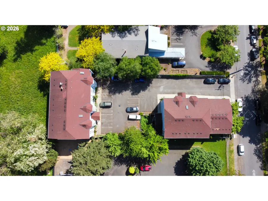 12231 SE Bush St, Portland, OR 97236 - #3