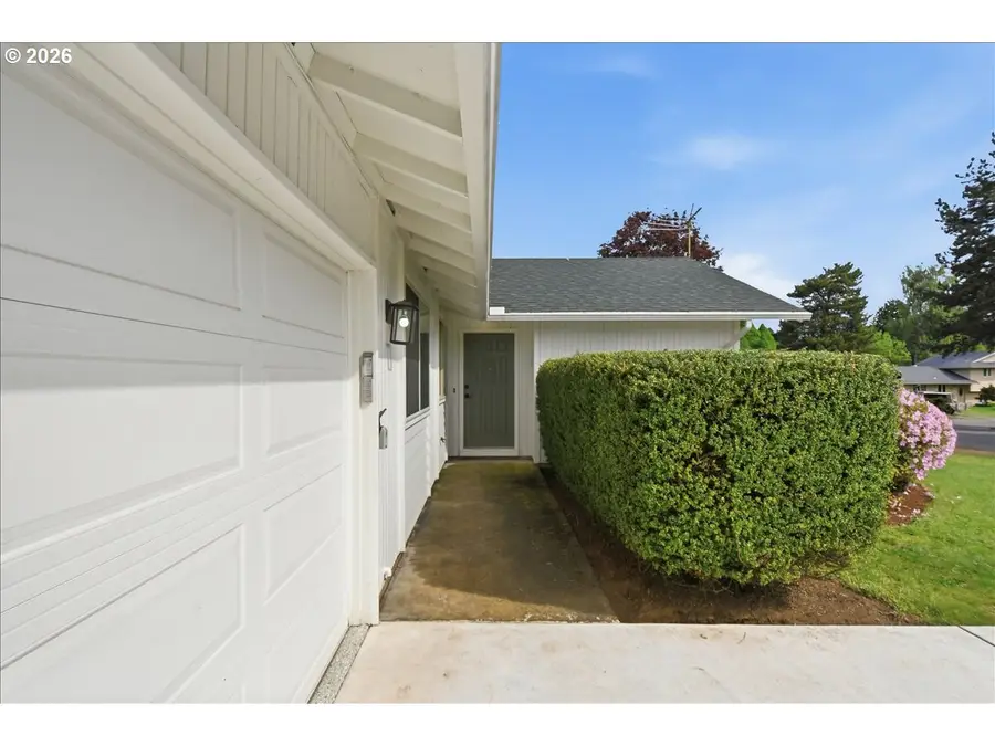 6206 NW Cherry St, Vancouver, WA 98663 - #2