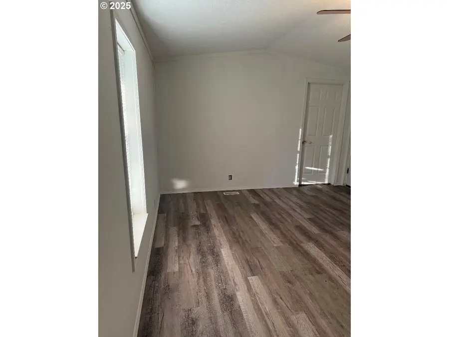 Athena Lane, Roseburg, OR 97470 - Image #3