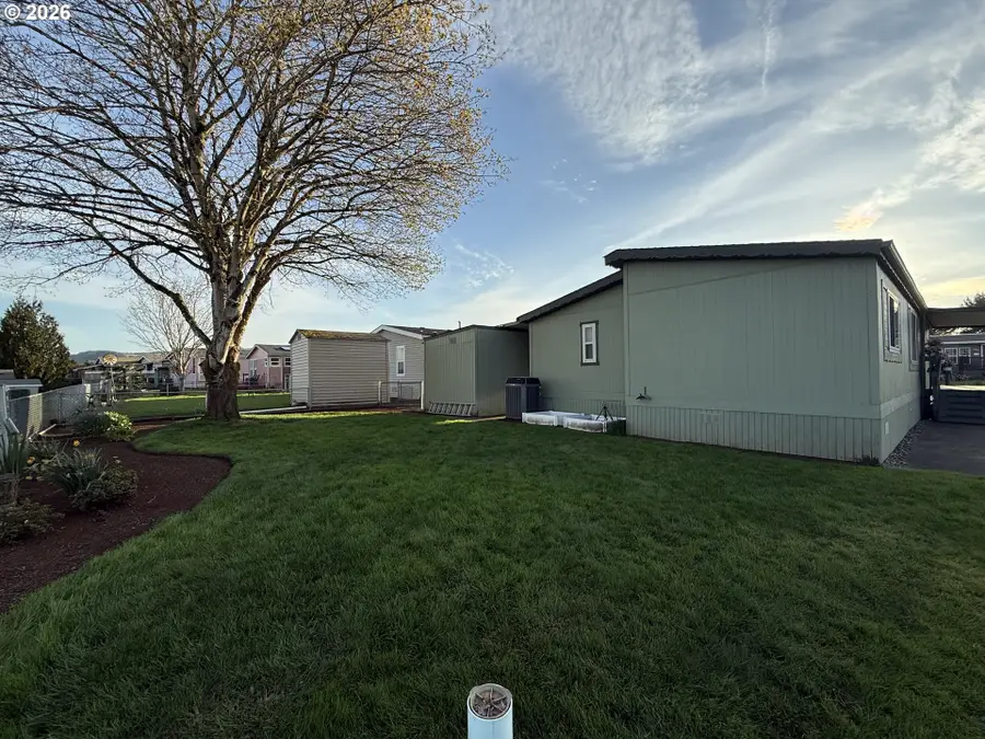 51560 SE 6th St, Scappoose, OR 97056 - #3