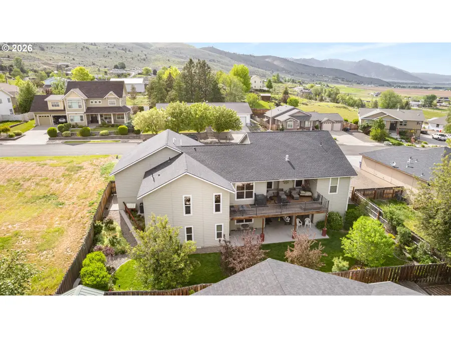 930 Quail Ridge Ln, Baker City, OR 97814 - #3