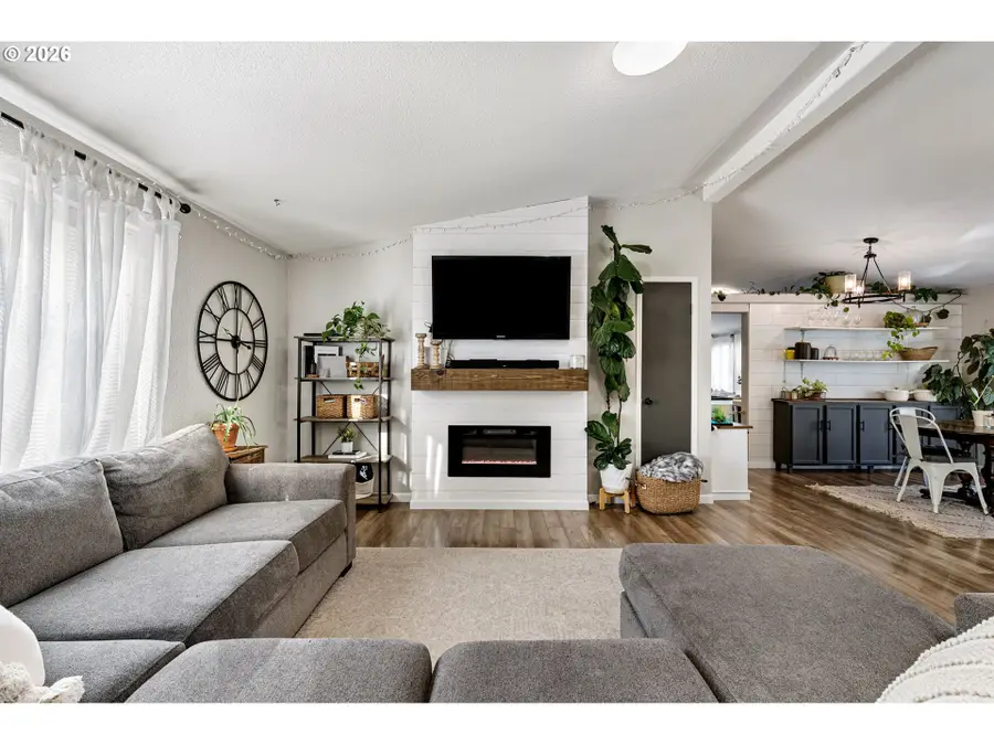 83149 Mickelson Rd, Creswell, OR 97426 - Image #2